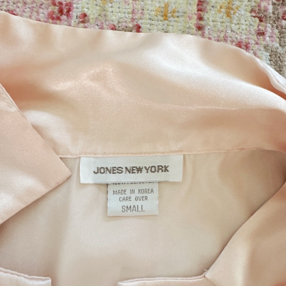 Woman’s Silk Pajama Set, By Jones NewYork - Picture 2 of 2